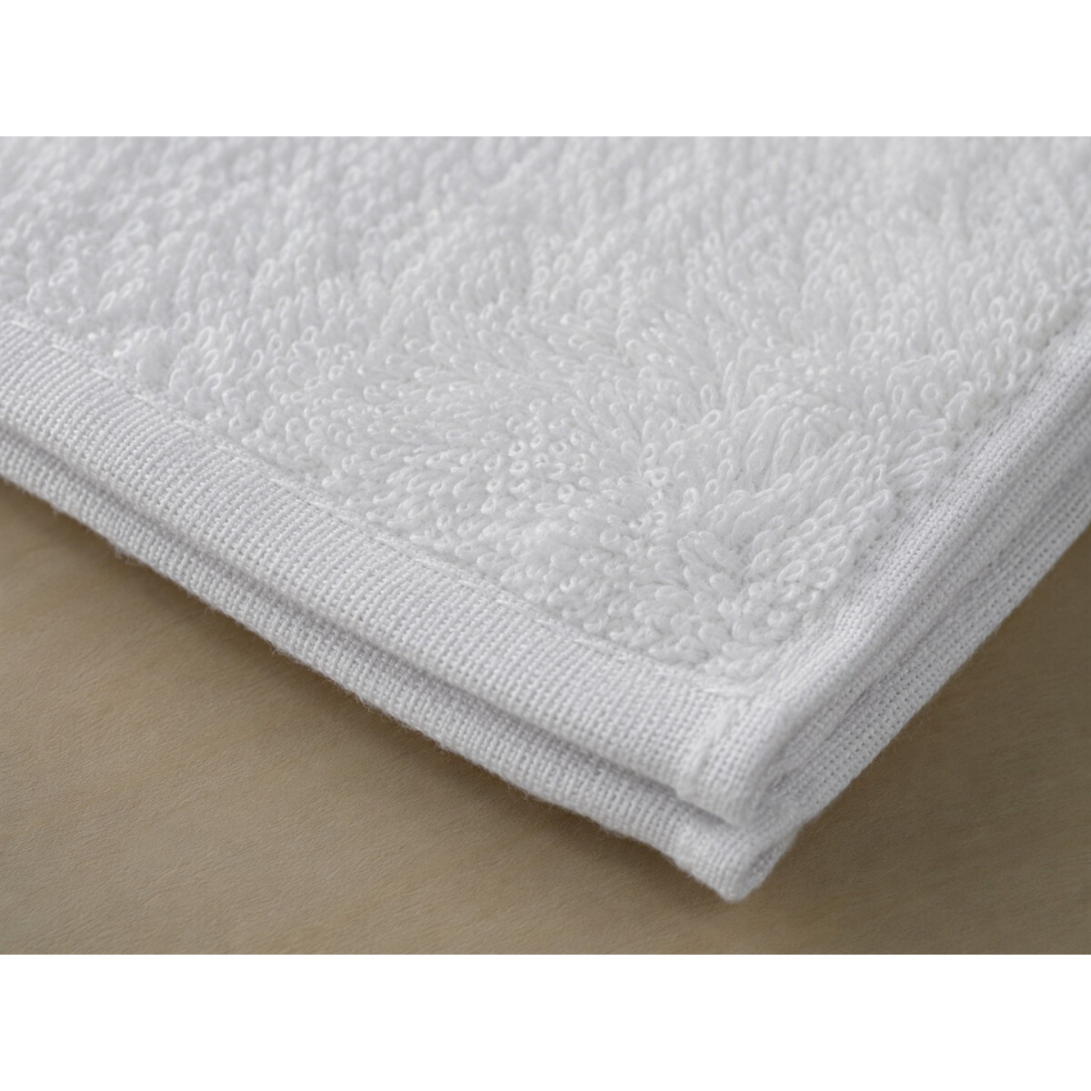 Handtuch 50 x 100 cm wei&szlig; 500 g/m&sup2; recycelte Baumwolle weich und saugstark